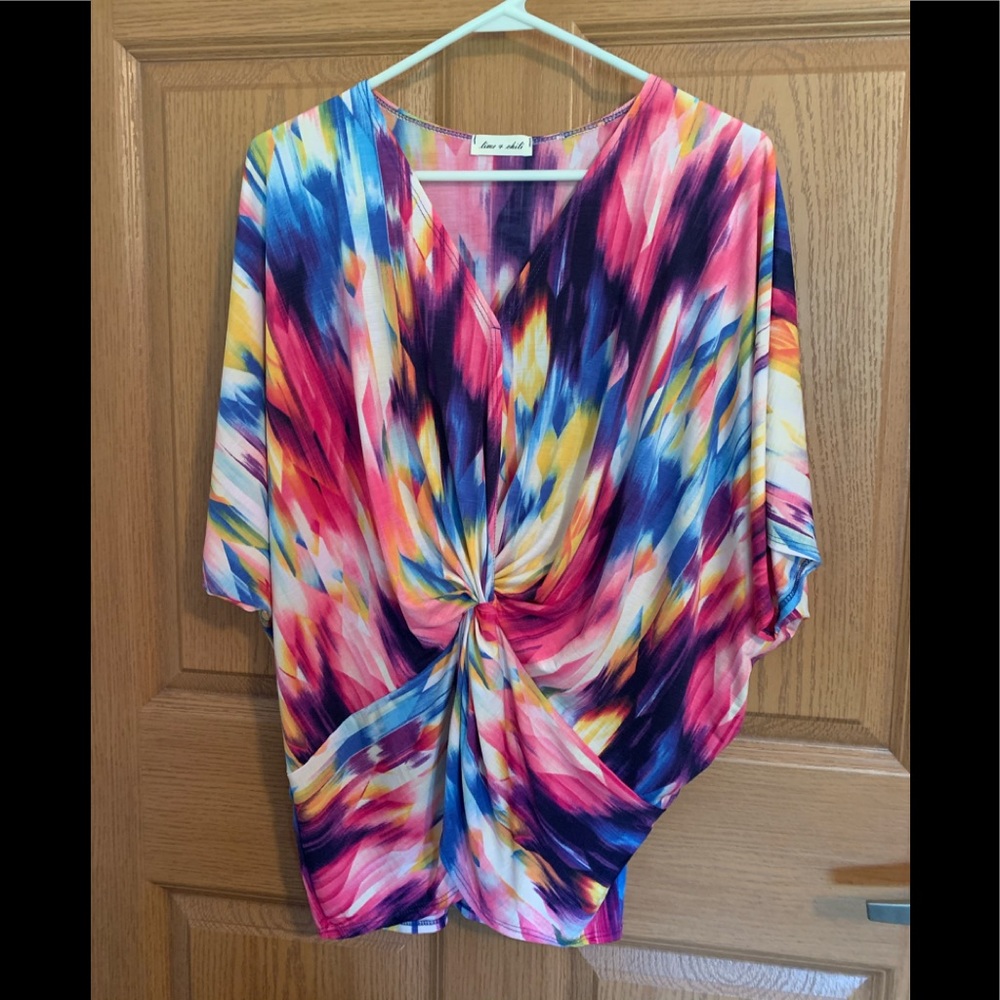 Short sleeve top